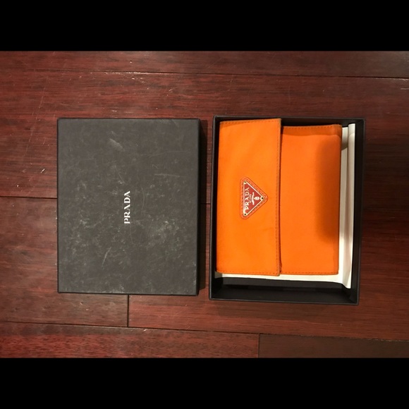 Papaya Tessuto Prada compact wallet - Picture 2 of 7